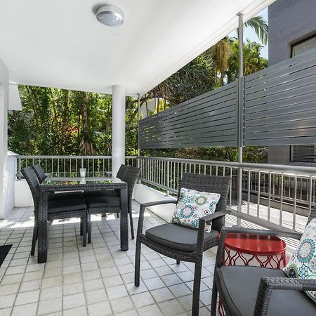 Saks On Hastings Aparthotel Noosa Heads Exterior foto